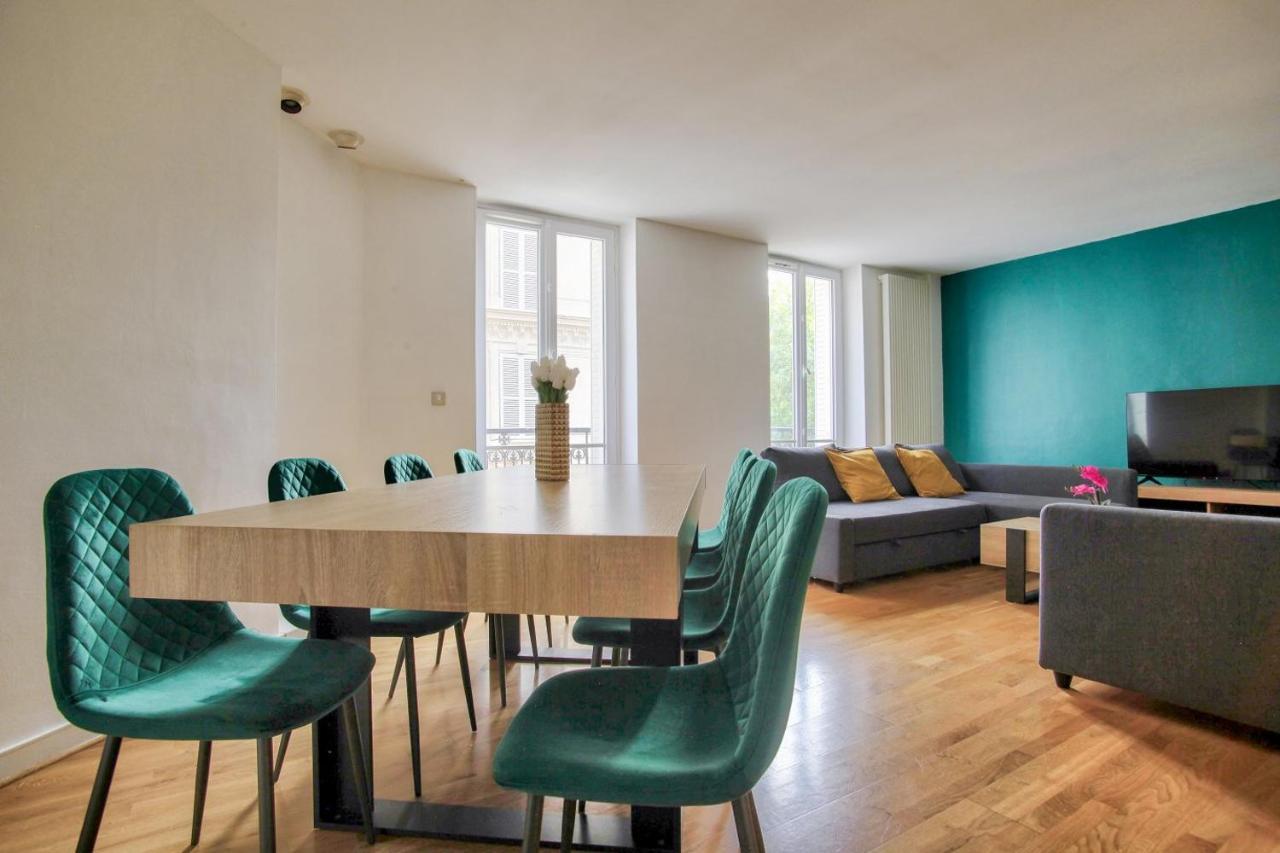 2 Bedrooms Tour Eiffel Breteuil Paříž Exteriér fotografie